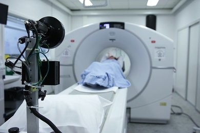 Dementia: Cancer scanner 'could help early diagnoses'