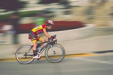 Cycling team to conquer Everest virtually in charity challenge