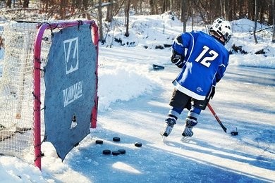 Nic and Paige Dowd are making hockey games more sensory-friendly