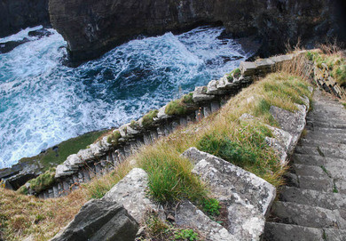 The Penny drops down Whaligoe Steps.